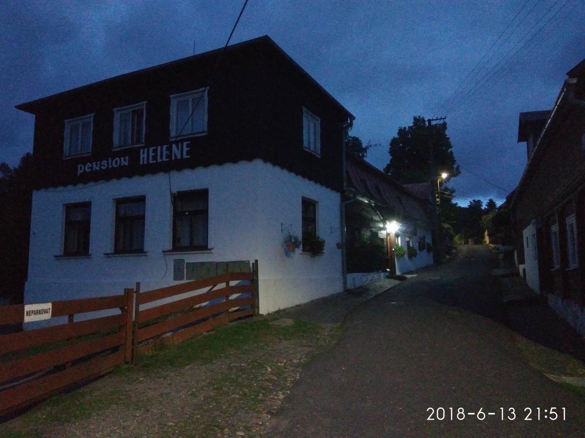 Kytlice Pension Helene S Mini Pivovarem מראה חיצוני תמונה